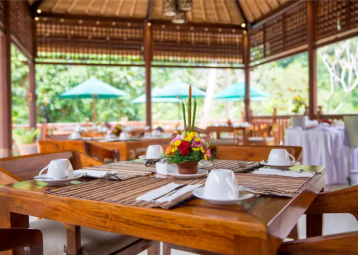 The Lokha Resort, & リゾート