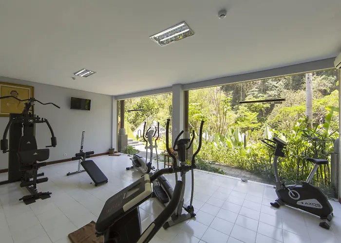 Resort The Lokha Resort, &